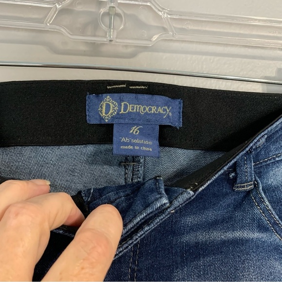 Democracy “Ab” Solution blue jean #B1965QNSH w‎ asymmetrical hem. EUC Size 16 - Picture 3 of 14